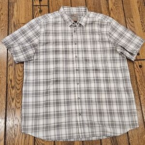 5.11 Tactical Men’s XL Plaid Short Sleeve Button-Up Shirt Gray